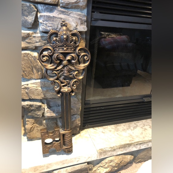 Coppercraft Guild Key - Picture 3 of 4